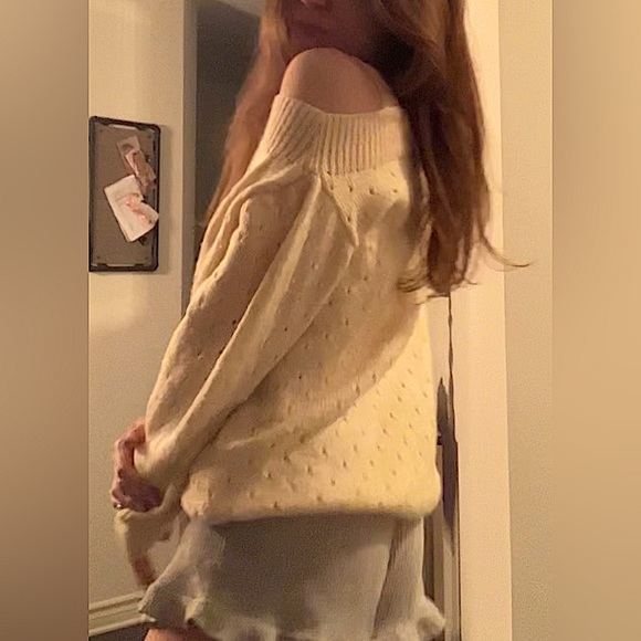 Vintage cream sweater - Picture 9 of 14